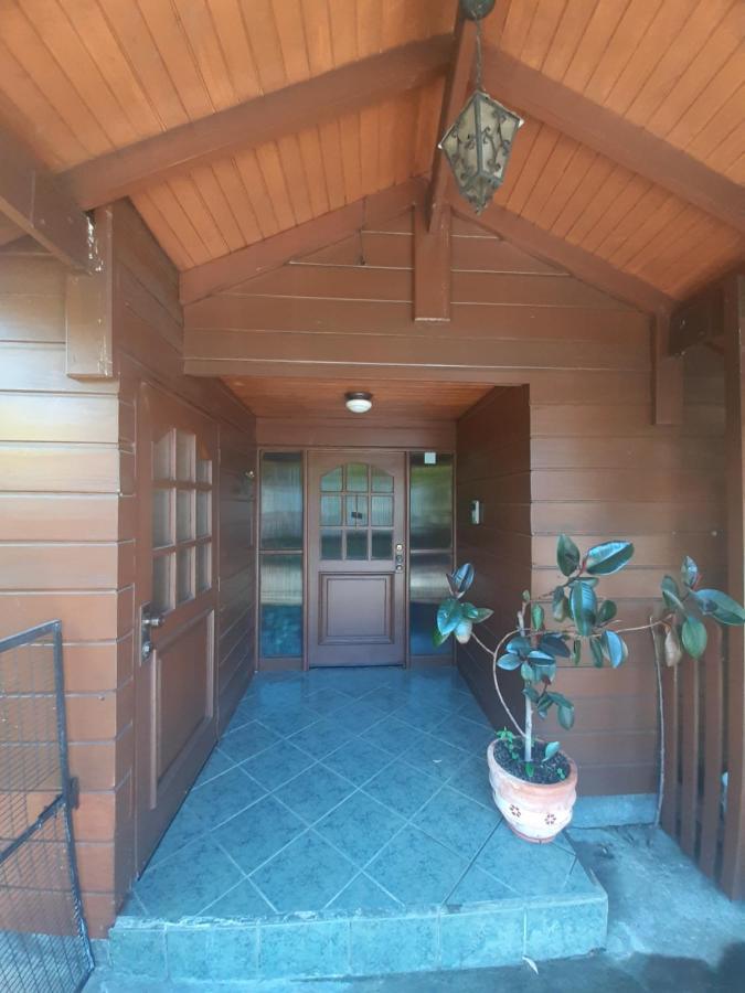 Hostal Victor Pucón Εξωτερικό φωτογραφία