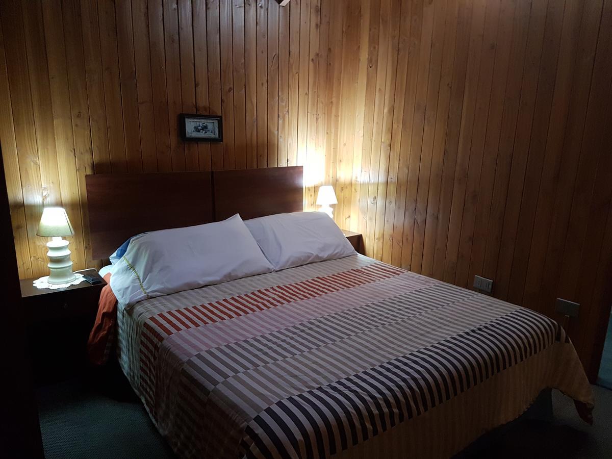 Hostal Victor Pucón Εξωτερικό φωτογραφία